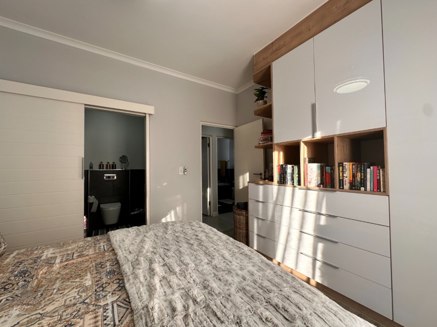 3 Bedroom Property for Sale in Sandown Western Cape